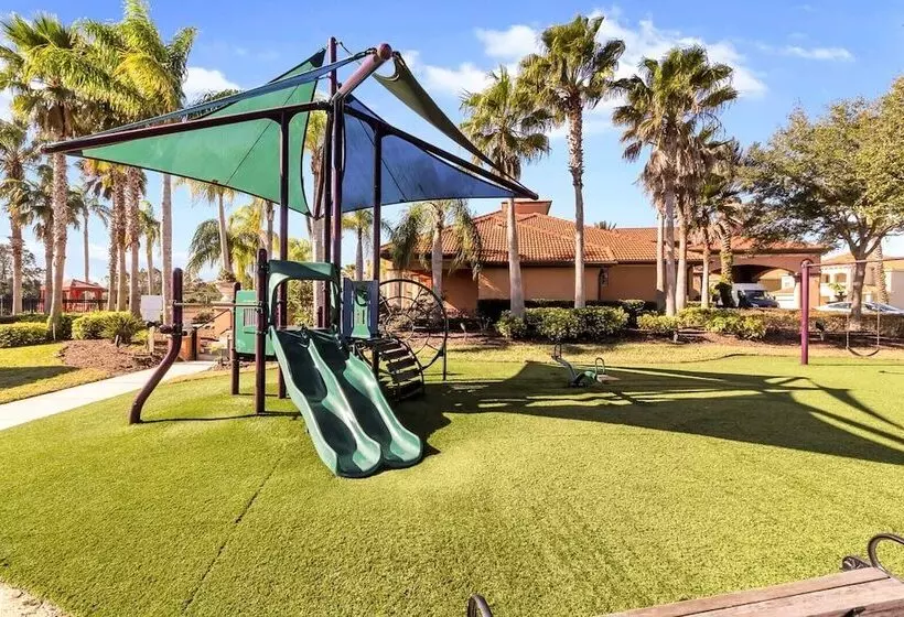 Huge And Modern Home, Only 12 Miles From Disney! #6wr338