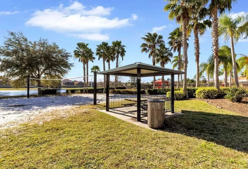 Huge And Modern Home, Only 12 Miles From Disney! #6wr338