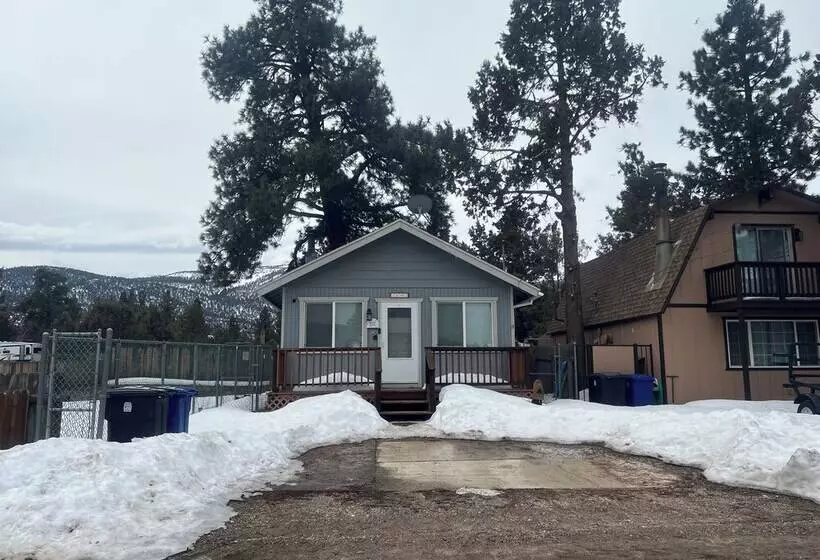 Lazy Bear Cabin