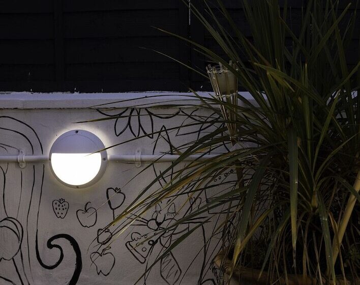 Violets Wonderland Cottage