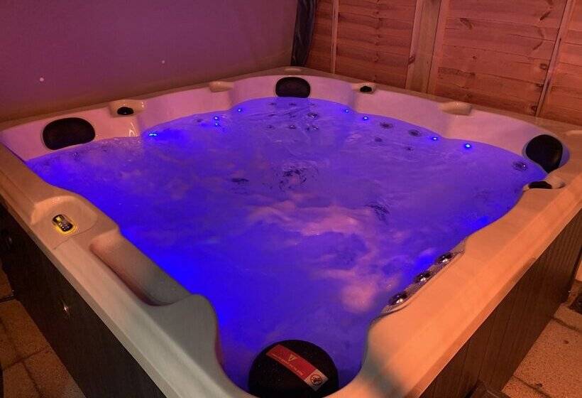 Glebe Cottage St Florence