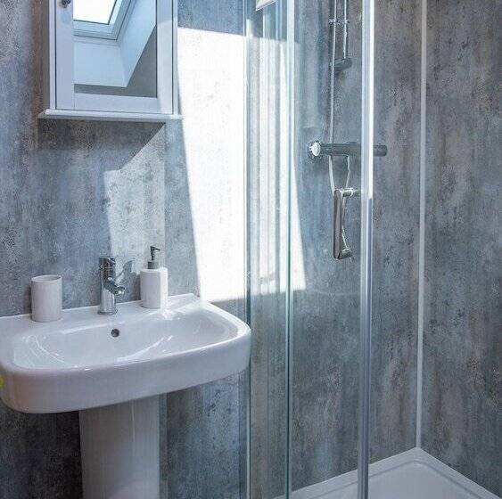 Glebe Cottage St Florence