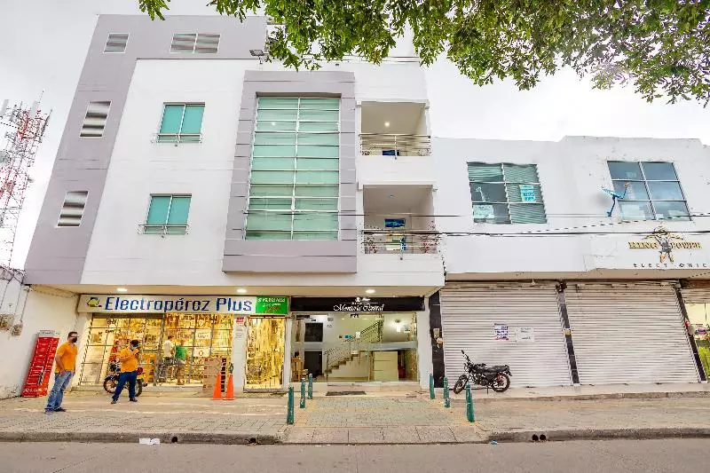 هتل Ayenda Monteria Central