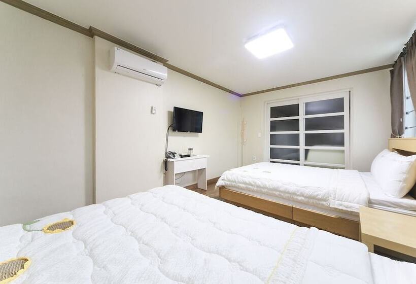 Motel Geojedo Okpo Geoje Business