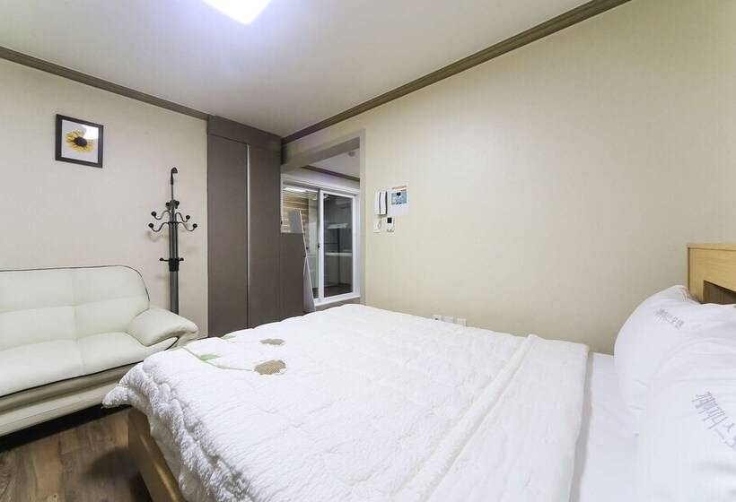 Motel Geojedo Okpo Geoje Business