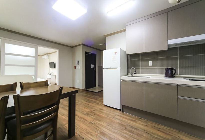 Motel Geojedo Okpo Geoje Business