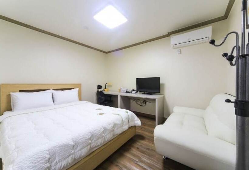 Motel Geojedo Okpo Geoje Business