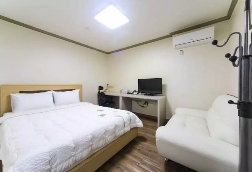 モーテル Geojedo Okpo Geoje Business