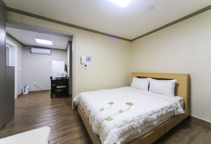 Motel Geojedo Okpo Geoje Business