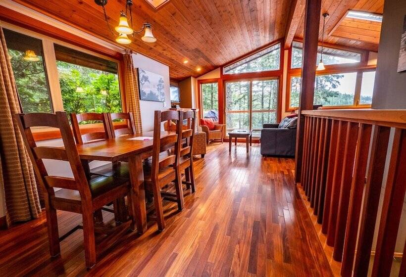 منتجع The Cabins At Terrace Beach