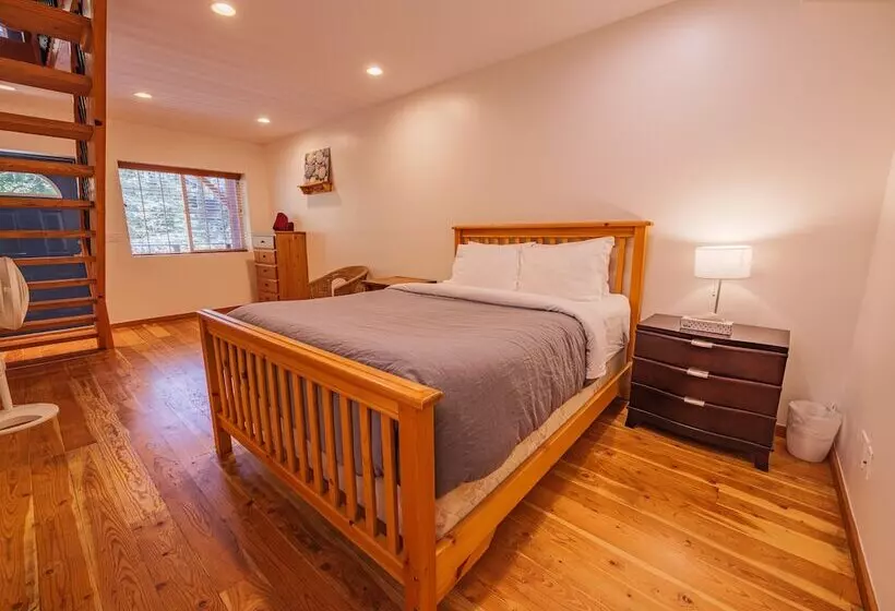 Lomakeskus The Cabins At Terrace Beach