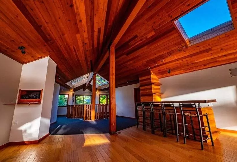 Lomakeskus The Cabins At Terrace Beach