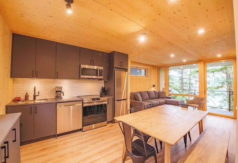 Lomakeskus The Cabins At Terrace Beach