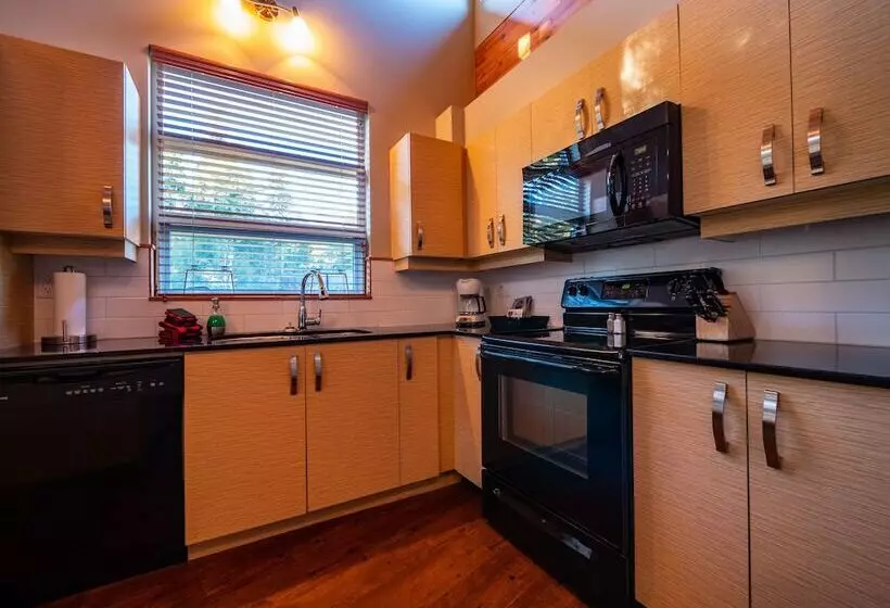 Lomakeskus The Cabins At Terrace Beach