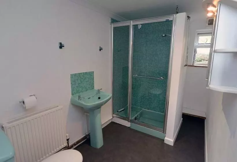 Y Bwthyn   Cosy Cottage With Parking