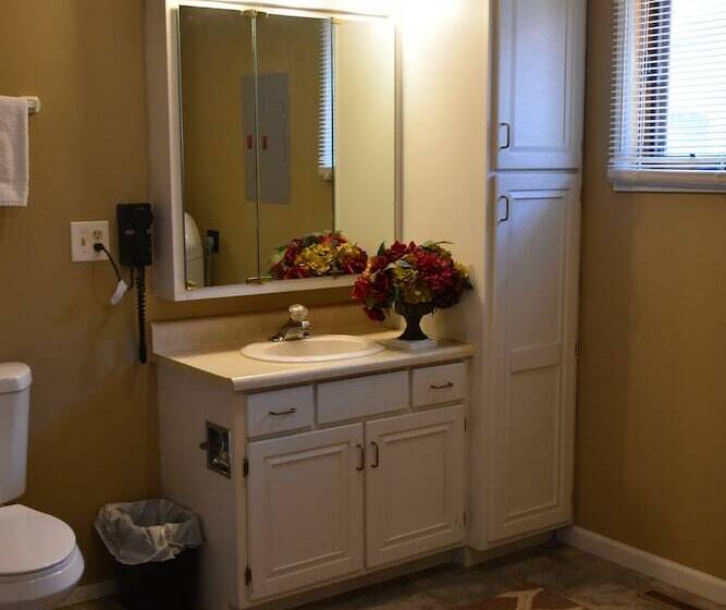 Yellowstone River Suites