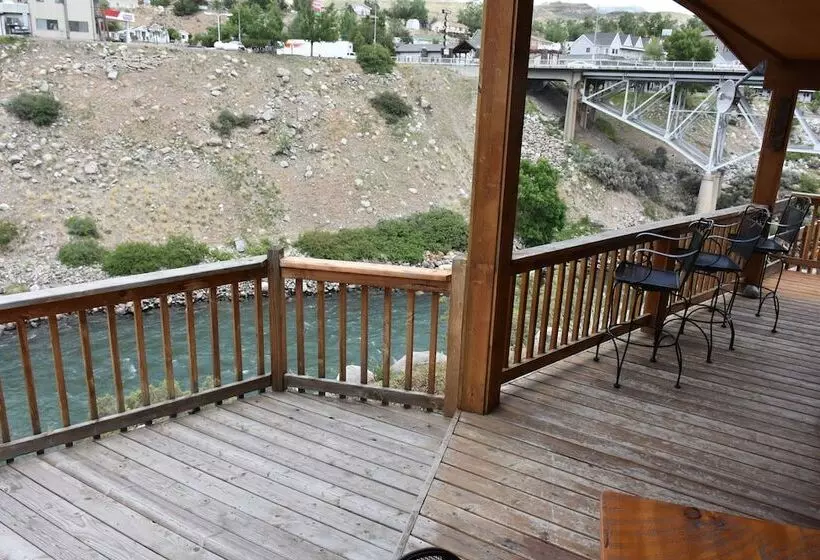 Yellowstone River Suites