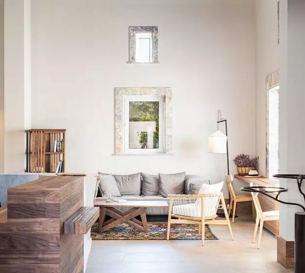 Hotelli Alero Seaside Skyros Resort