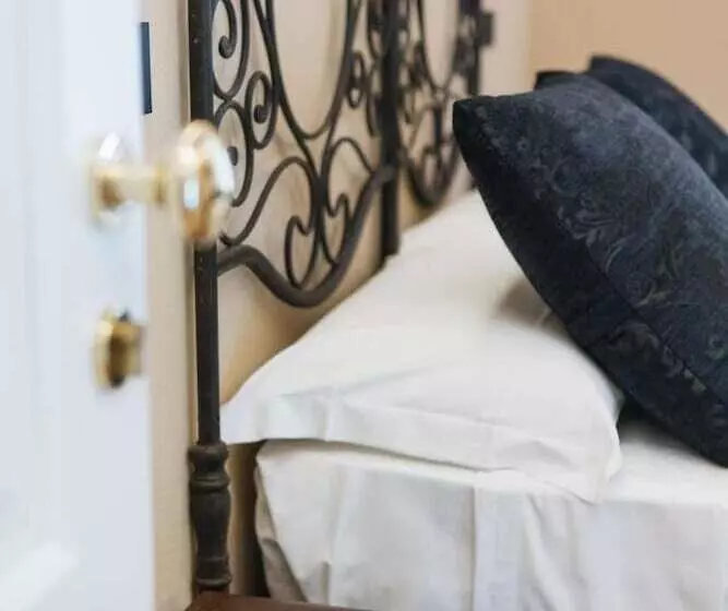 Aamiaismajoitus (B&B) Leano Agriresort   Deluxe Double Room