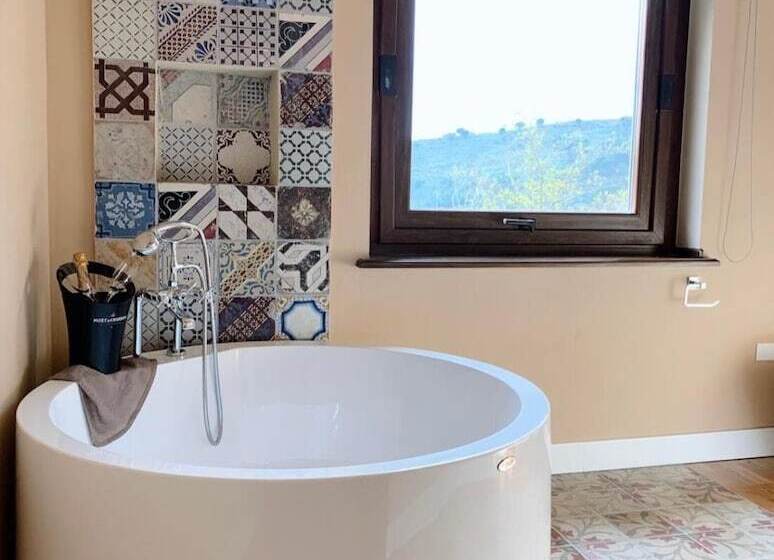 تختخواب و صبحانه Leano Agriresort Deluxe Double Room