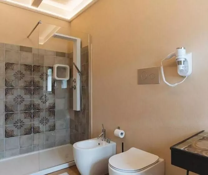 Aamiaismajoitus (B&B) Leano Agriresort   Deluxe Double Room