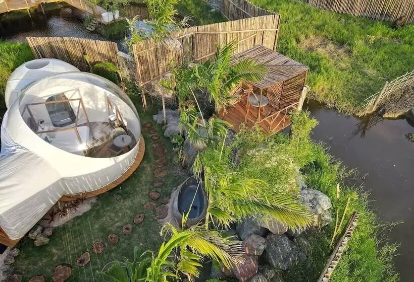 هتل Green Land Bubble Glamping By Mint