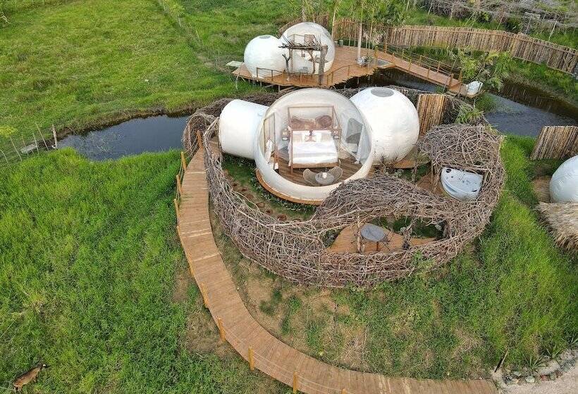 هتل Green Land Bubble Glamping By Mint