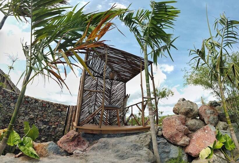 هتل Green Land Bubble Glamping By Mint