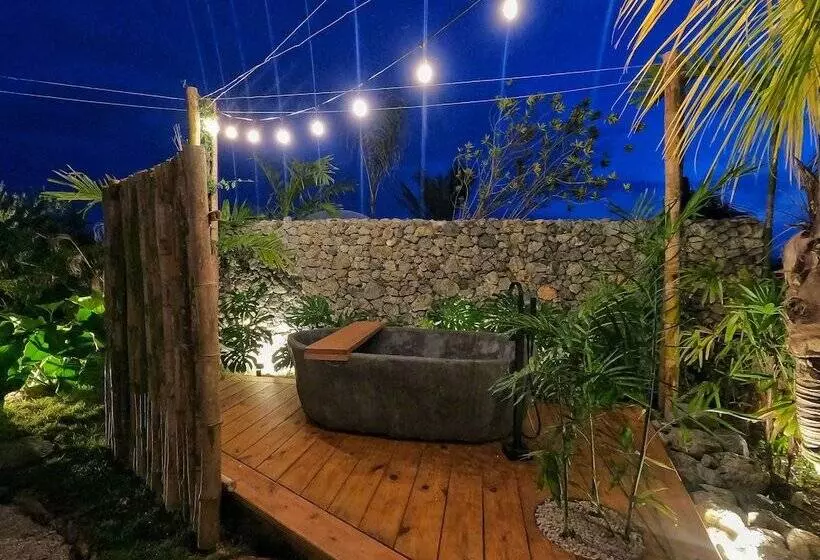 هتل Green Land Bubble Glamping By Mint