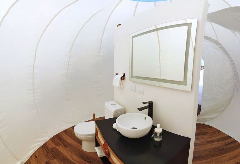 هتل Green Land Bubble Glamping By Mint