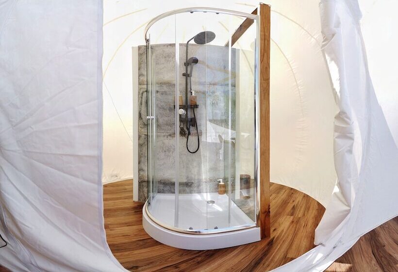 هتل Green Land Bubble Glamping By Mint