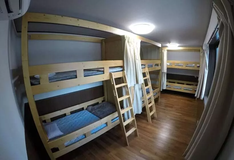 Miyakojima Guest House Cocoikoi   Hostel