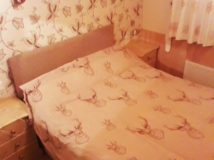 펜션 Killigarth Lodge