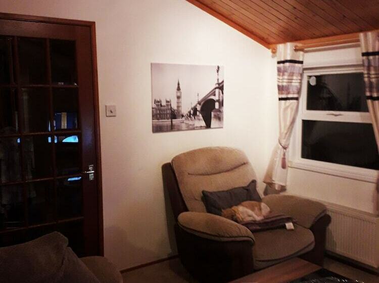 펜션 Killigarth Lodge