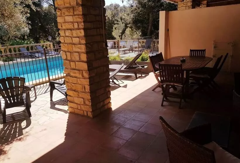 Lomakeskus Le Domaine D Alezen