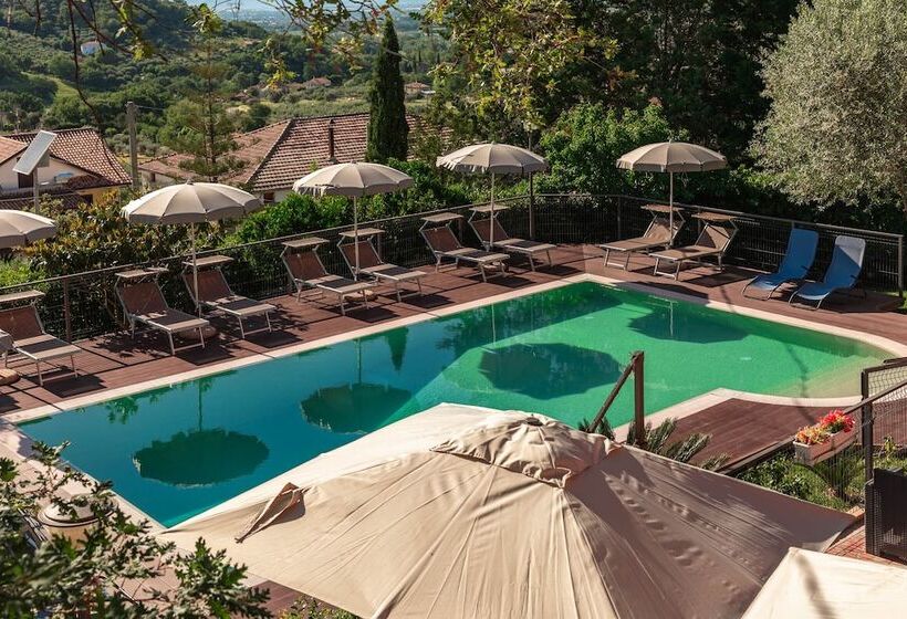 B&b La Mortella With Pool