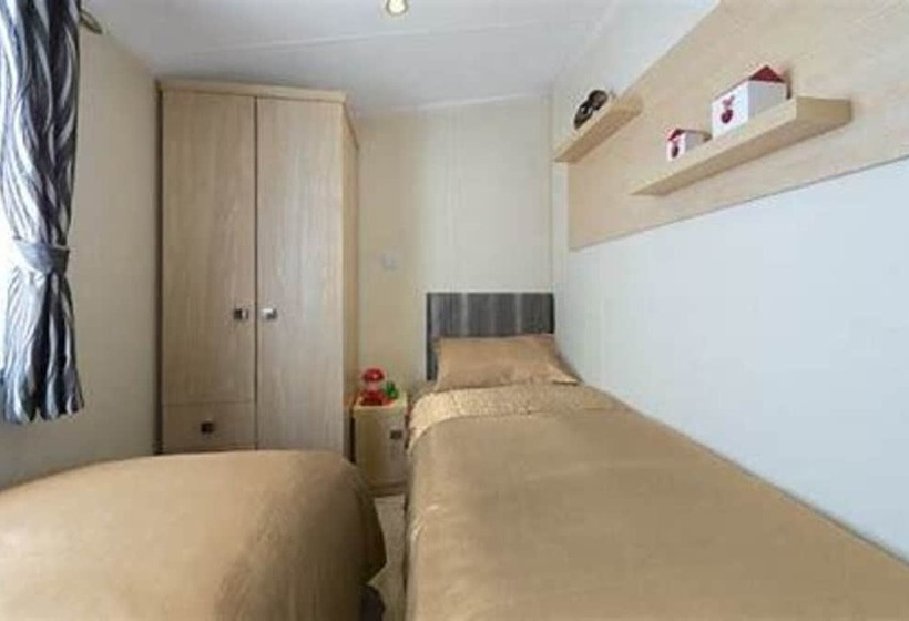 Beautiful Spacious Caravan In South Lake District