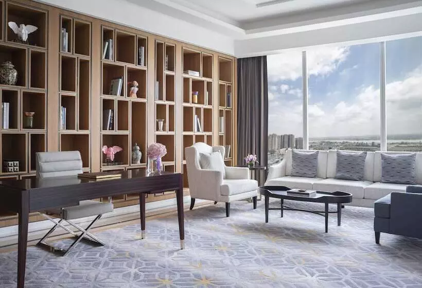 Hotelli Langham Place Changsha