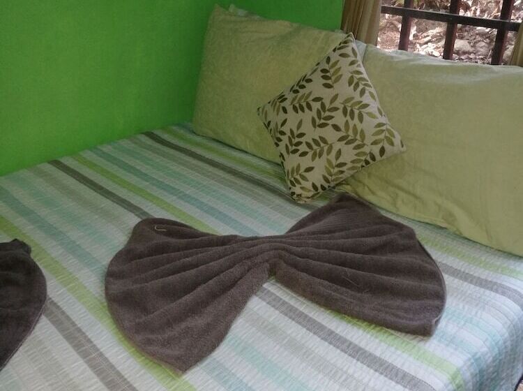 پانسیون Manuel Antonio Comfort Casa Macaow