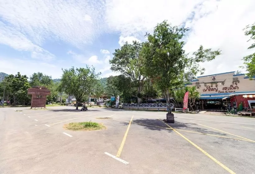 Hotelli Capital O 1110 Khaoyai Cowboy City Resort