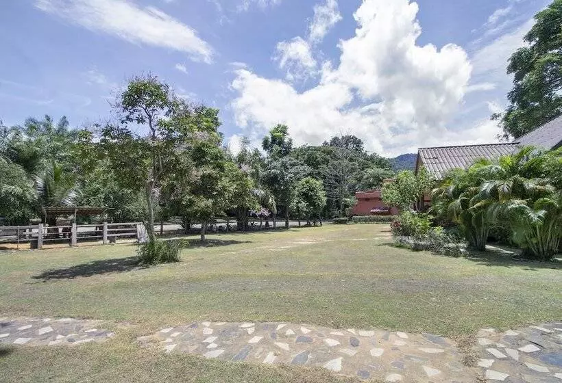 Hotelli Capital O 1110 Khaoyai Cowboy City Resort