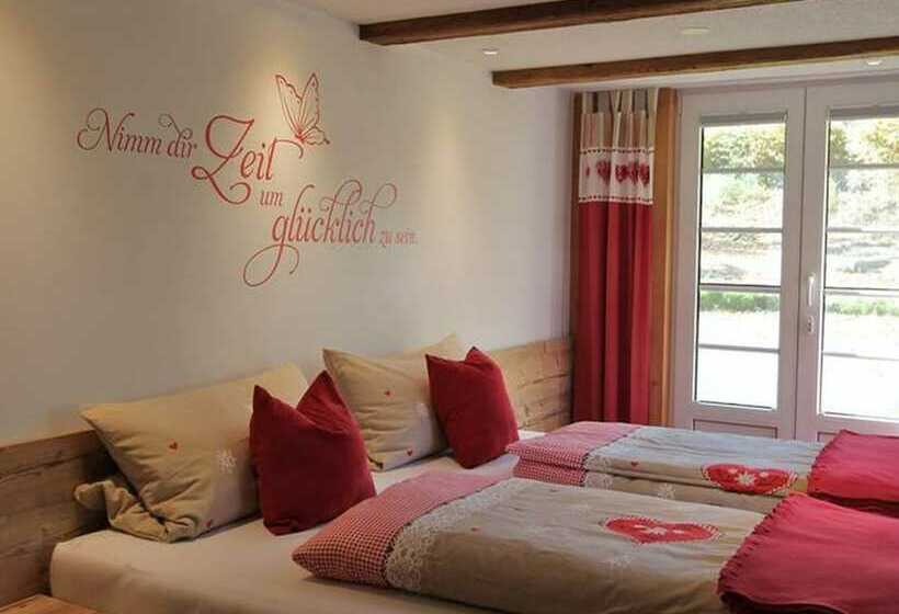 Kır Oteli Biobetrieb Lippenhof