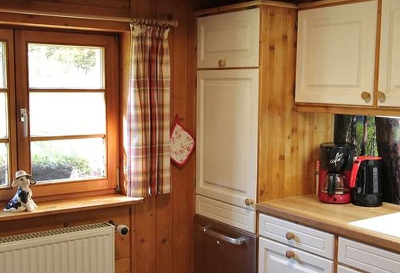 Kır Oteli Biobetrieb Lippenhof