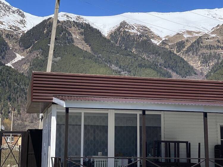 ペンション Guest House Versal