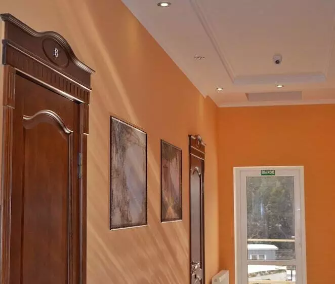 پانسیون Guest House Versal