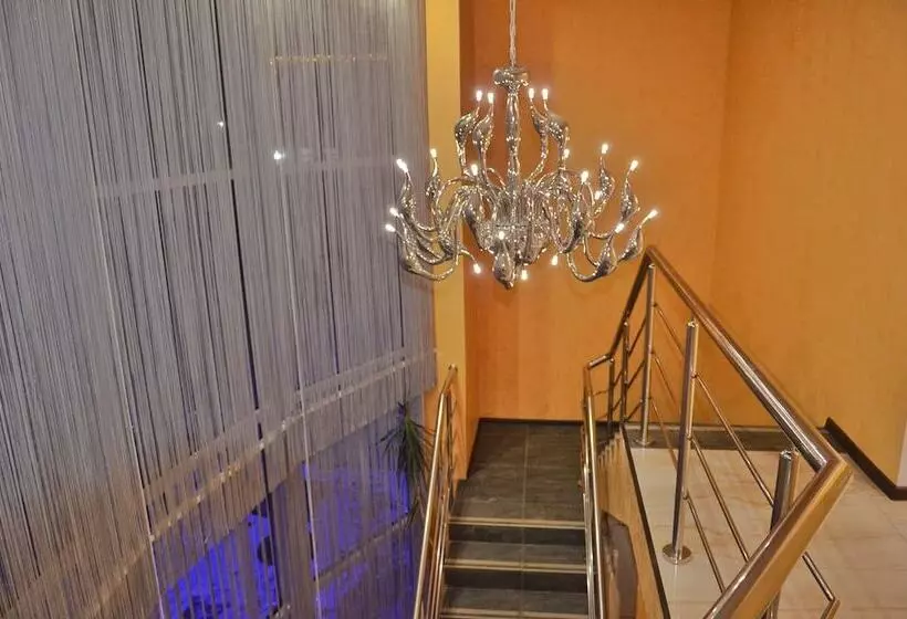 پانسیون Guest House Versal