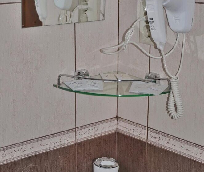 ペンション Guest House Versal