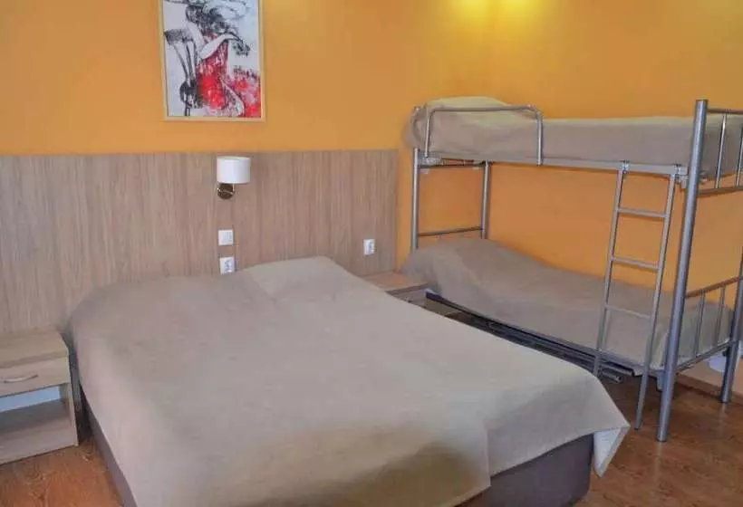 پانسیون Guest House Versal