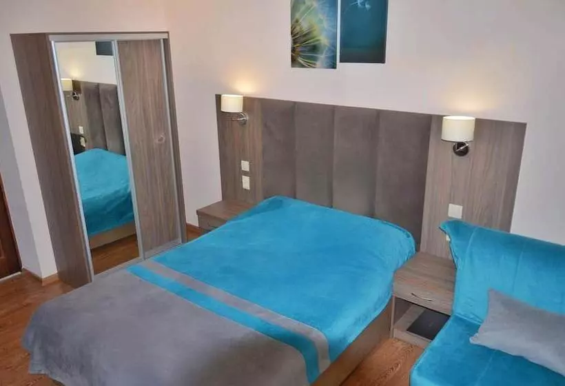 پانسیون Guest House Versal