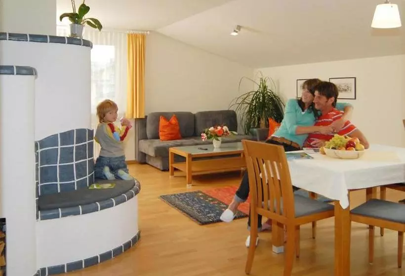 Aparthotel Tritscher